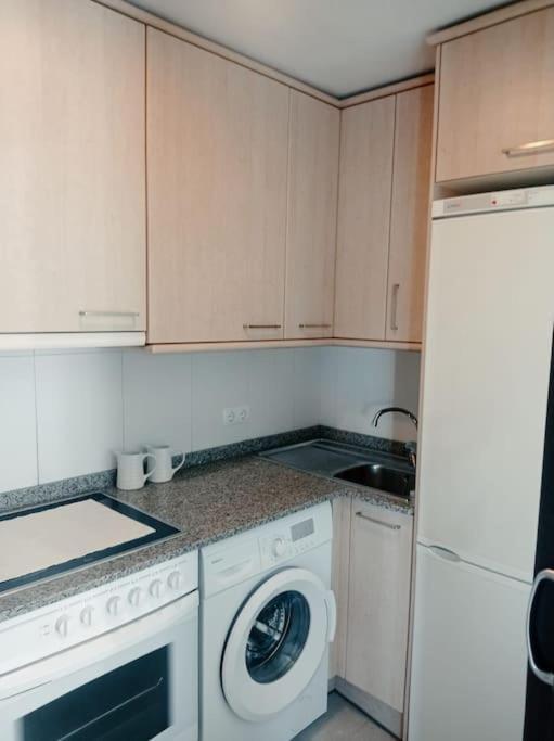 우에스카 Acogedor Apartamento Con Piscina Y Garaje 아파트 외부 사진